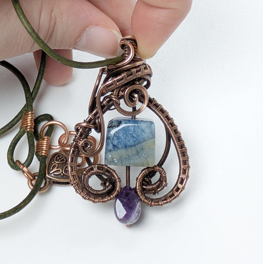 Spinning Gemstone Fidget Necklace with Amethyst
