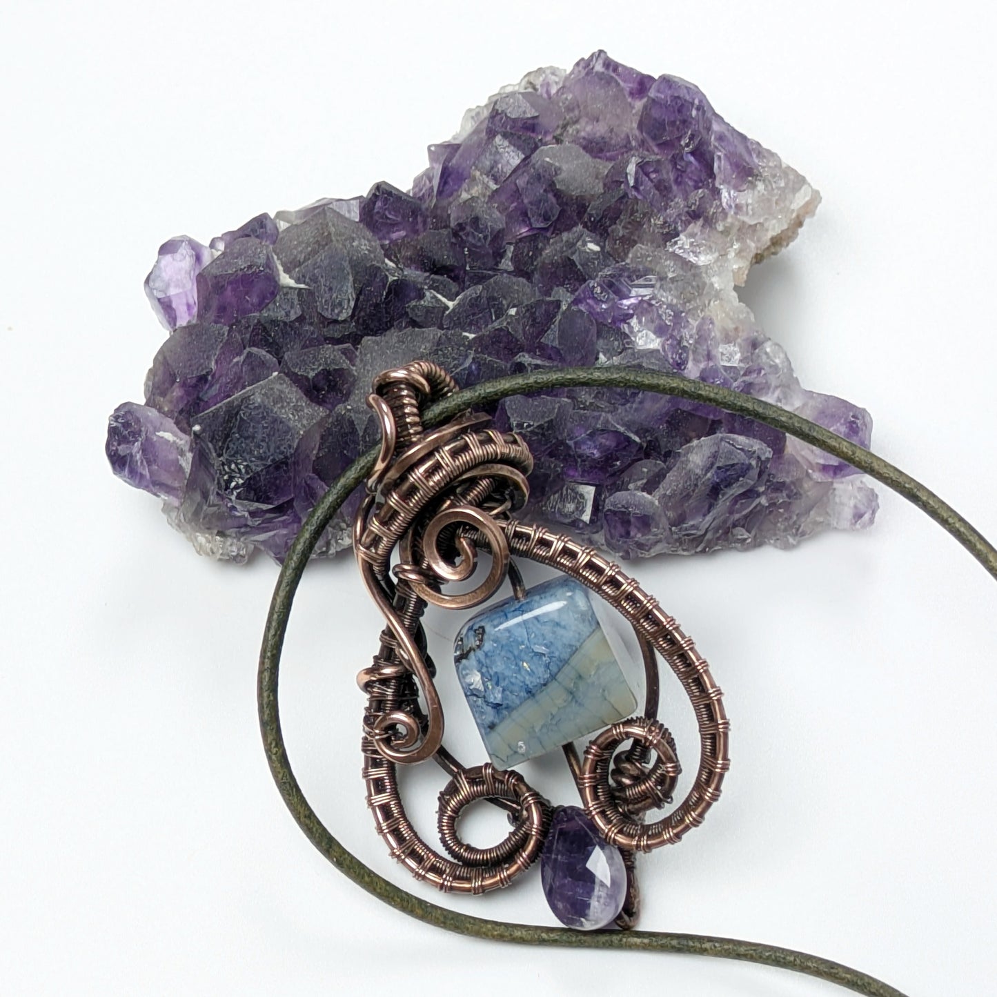 Spinning Gemstone Fidget Necklace with Amethyst